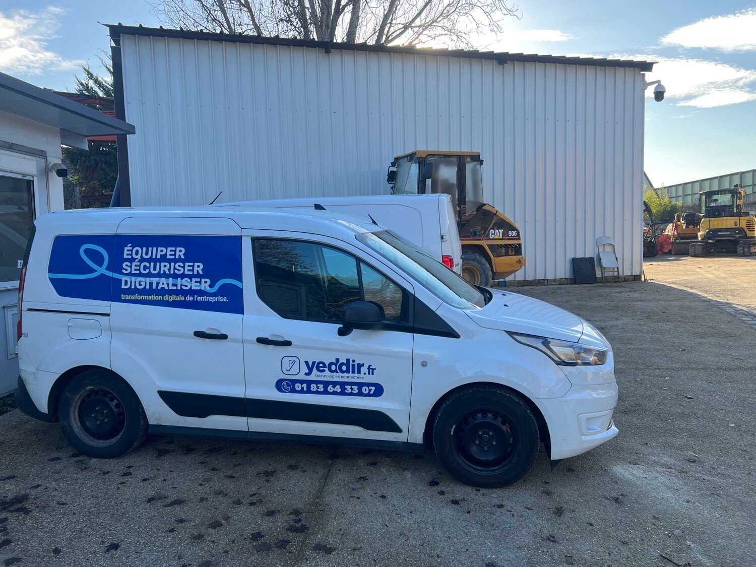 Voiture technicien yeddir